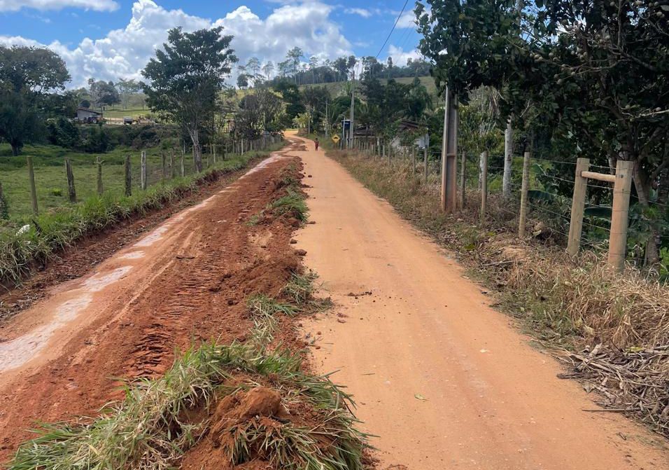 Prefeitura de Itabela recupera 22 km de estrada vicinal entre Defunto Lavado e Barra Nova Prefeitura de Itabela recupera 22 km de estrada vicinal entre Defunto Lavado e Barra Nova