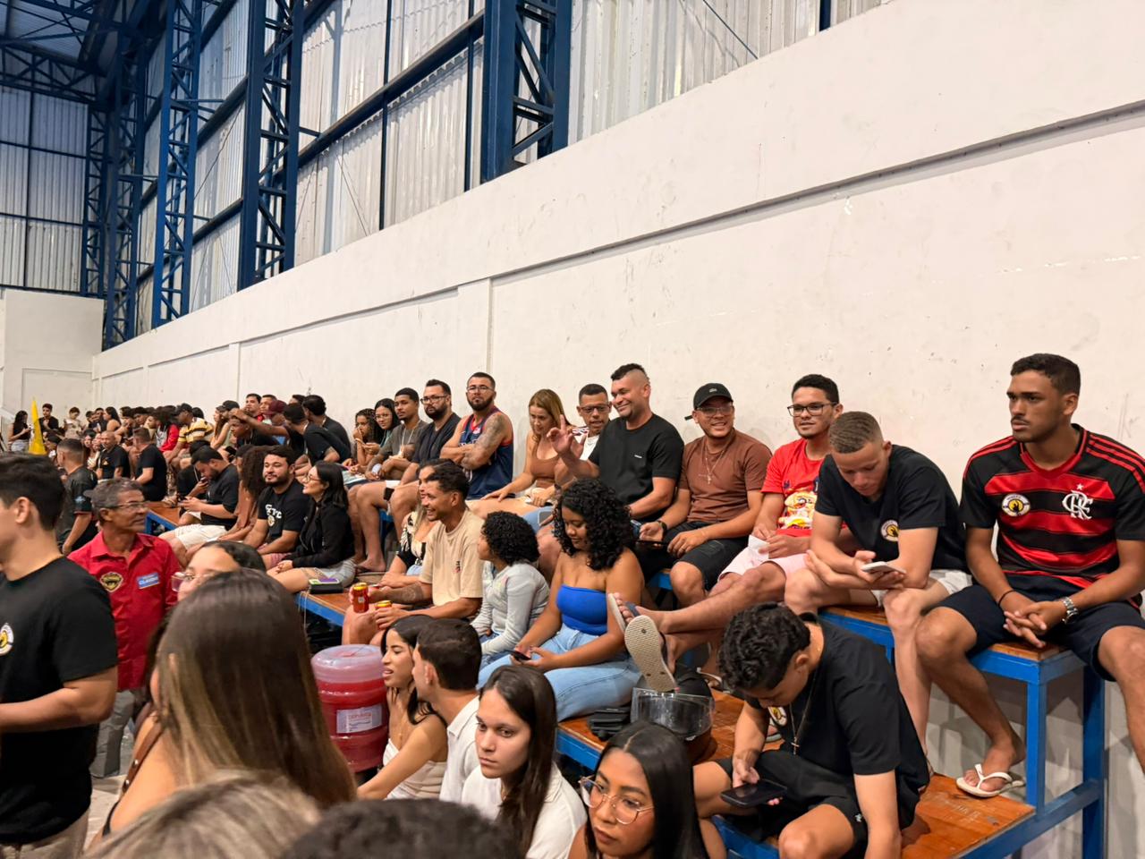 Final da Copa Bela Ver�o movimenta Itabela com gin�sio lotado, emo��o e festa das torcidas