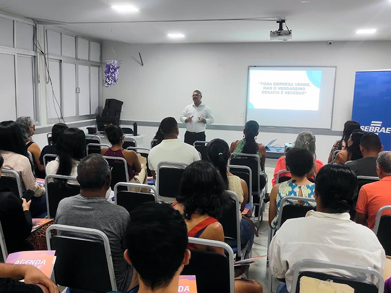 Prefeitura de Itabela, Sala do Empreendedor e Sebrae promovem capacitao para microempreendedores 